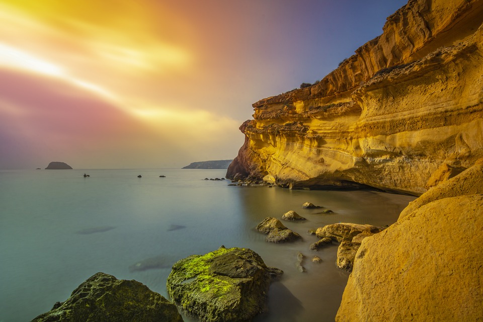 The Festive Spirit of Oropesa del Mar: Exploring its Vibrant Festivals