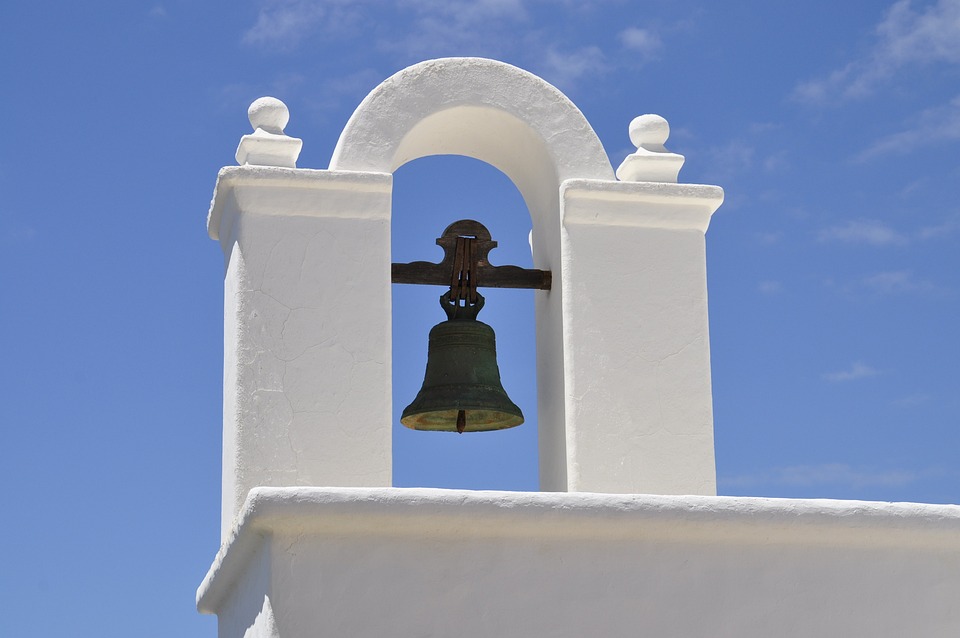 Serenity by the Sea: Experience the Tranquility of LʼAmetlla de Mar