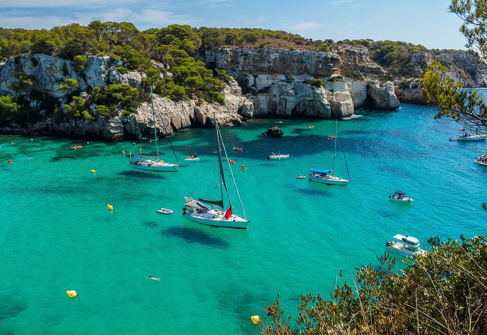 Unwind and Relax in the Coastal Oasis of Los Alcázares