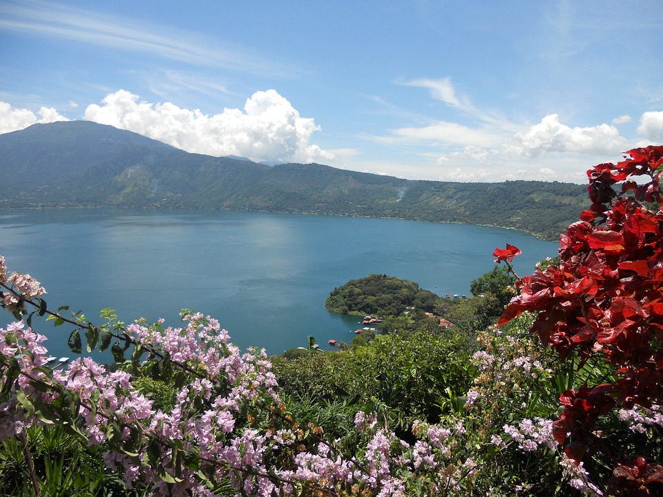 Unwind in Nerja: A tranquil retreat with breathtaking ocean views
