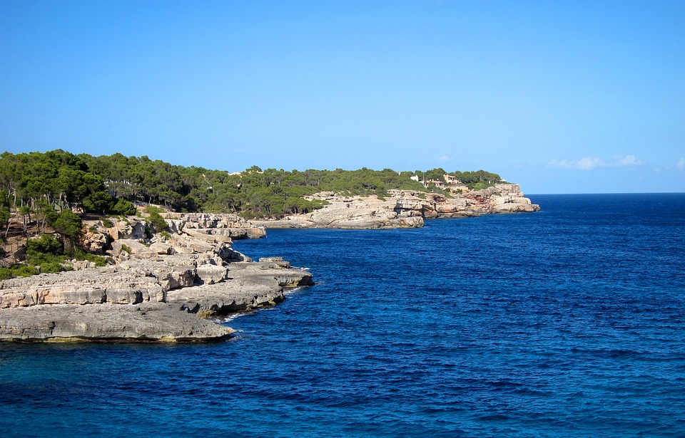 Escape the Crowds in San Pedro del Pinatar: A Serene Alternative to Touristy Destinations