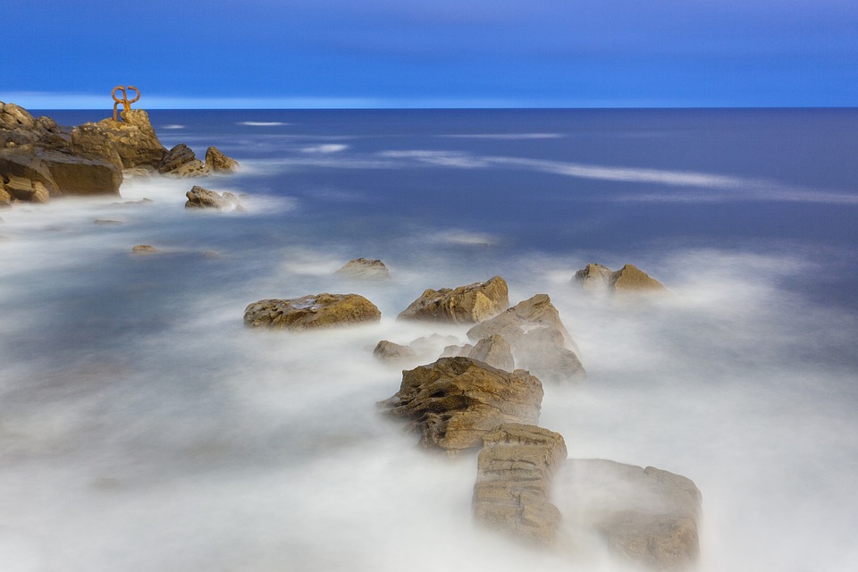 Cadiz: A Coastal Paradise Beckoning Travelers of All Ages