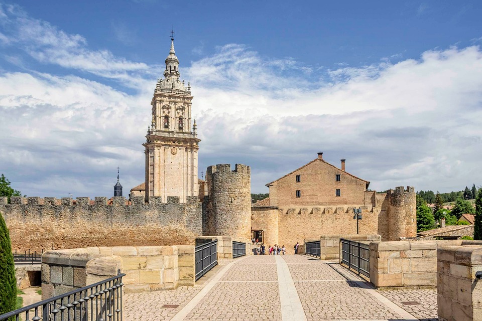 Santa Susanna: The Perfect Destination for a Relaxing Beach Vacation