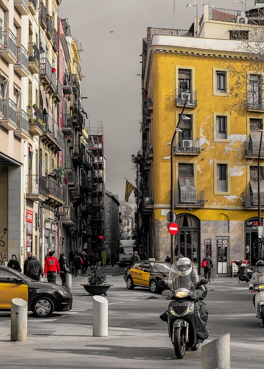 Indulge in Almuñécar's Gastronomic Delights: A Culinary Journey through Traditional Flavors